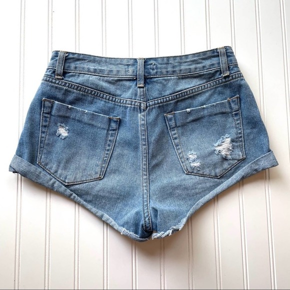 Forever 21 Denim Jean Short Distressed Blue size 27 Booty High Rise Waist - Picture 3 of 4